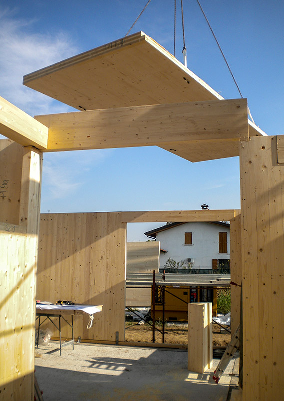 bagnolo-legno02.jpg